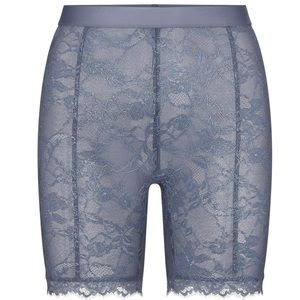 SKIMS LACE SHORTS IN COLOR THUNDER - SIZE XL - NWT!